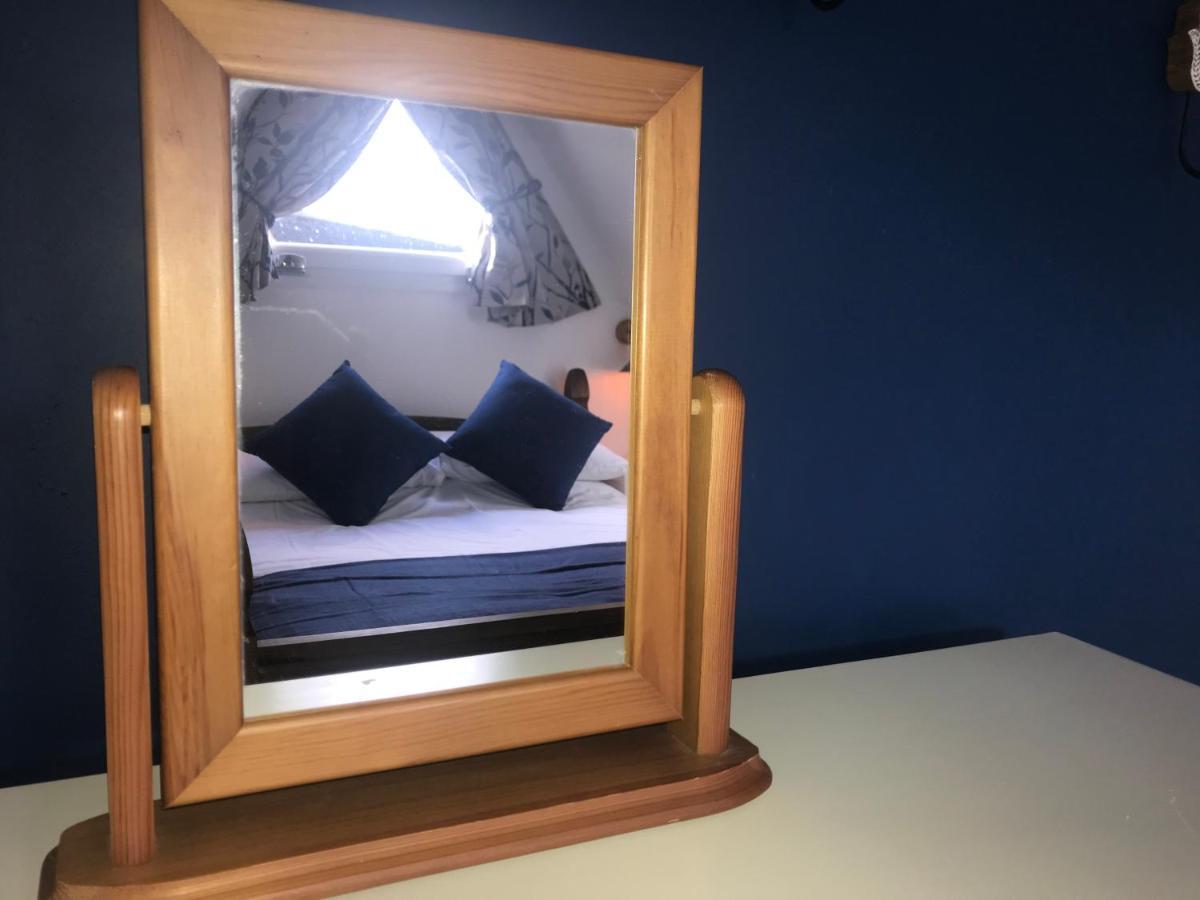 Foxes Sea Side Retreat Deluxe Chalet Is A Lovely Holiday Home Tucked Away On The Kent Coast Kingsdown (Deal) Exterior foto